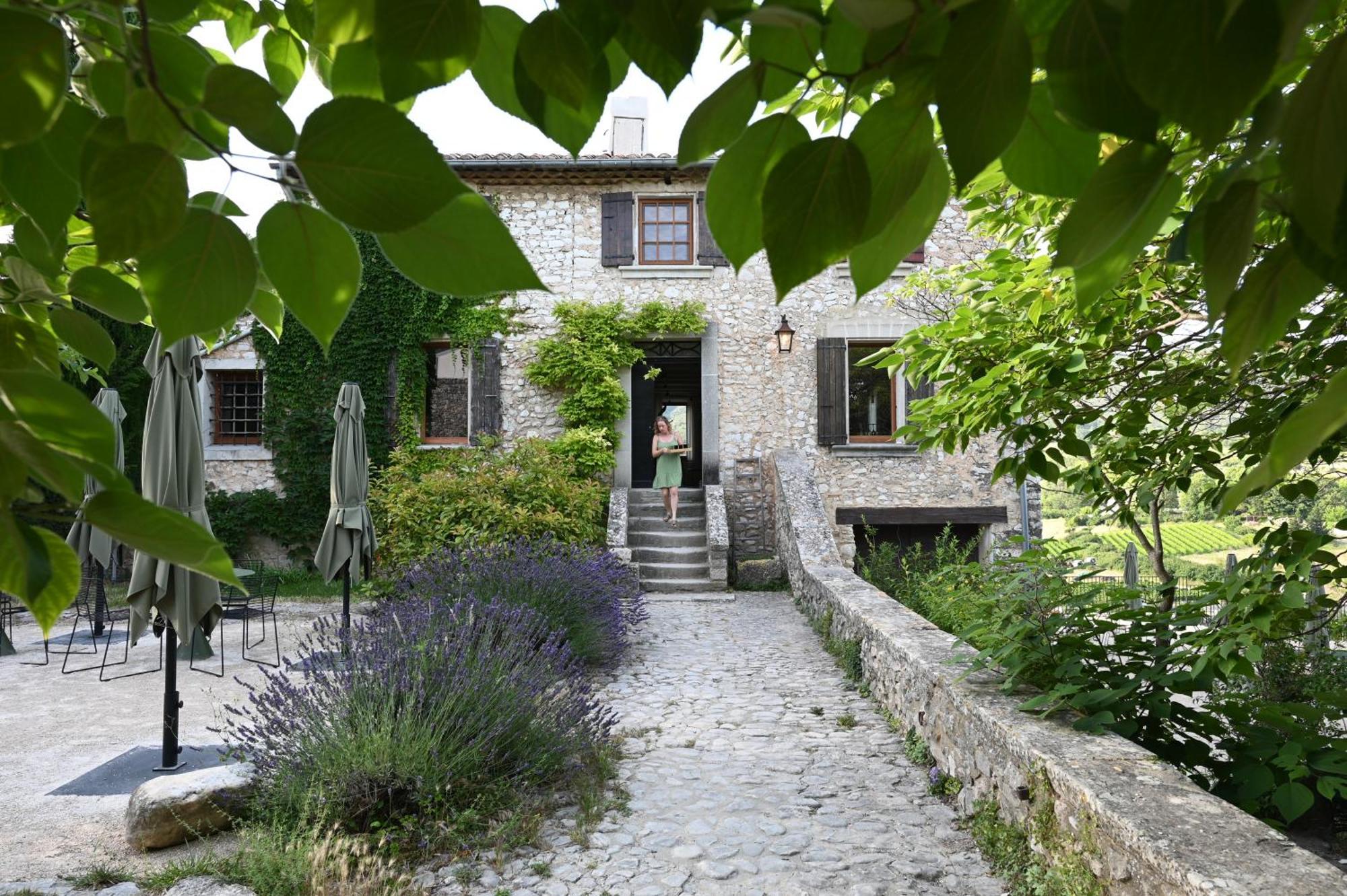 Le Pavadou B&B Methamis Экстерьер фото